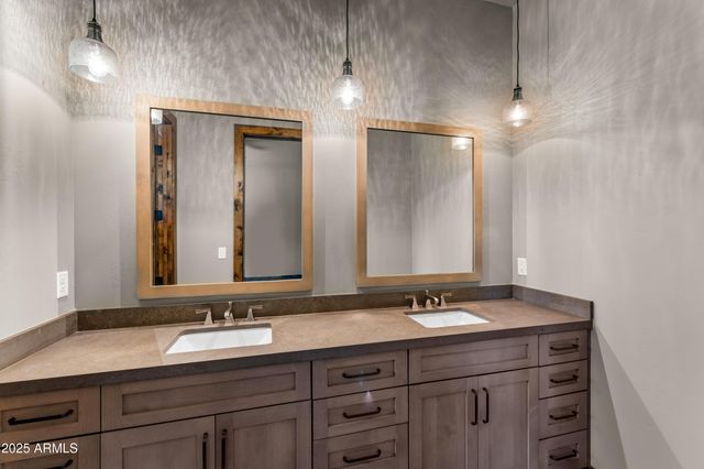 3040 S Solitaires Canyon Drive 352, Flagstaff, AZ 86005