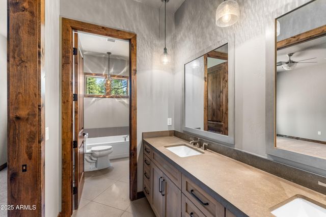 3040 S Solitaires Canyon Drive 352, Flagstaff, AZ 86005