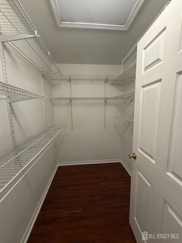 21 Jill Court, Franklin Twsp, NJ 08873