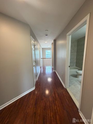 21 Jill Court, Franklin Twsp, NJ 08873