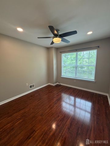21 Jill Court, Franklin Twsp, NJ 08873