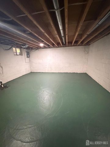 21 Jill Court, Franklin Twsp, NJ 08873