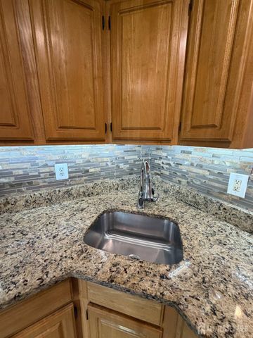 21 Jill Court, Franklin Twsp, NJ 08873
