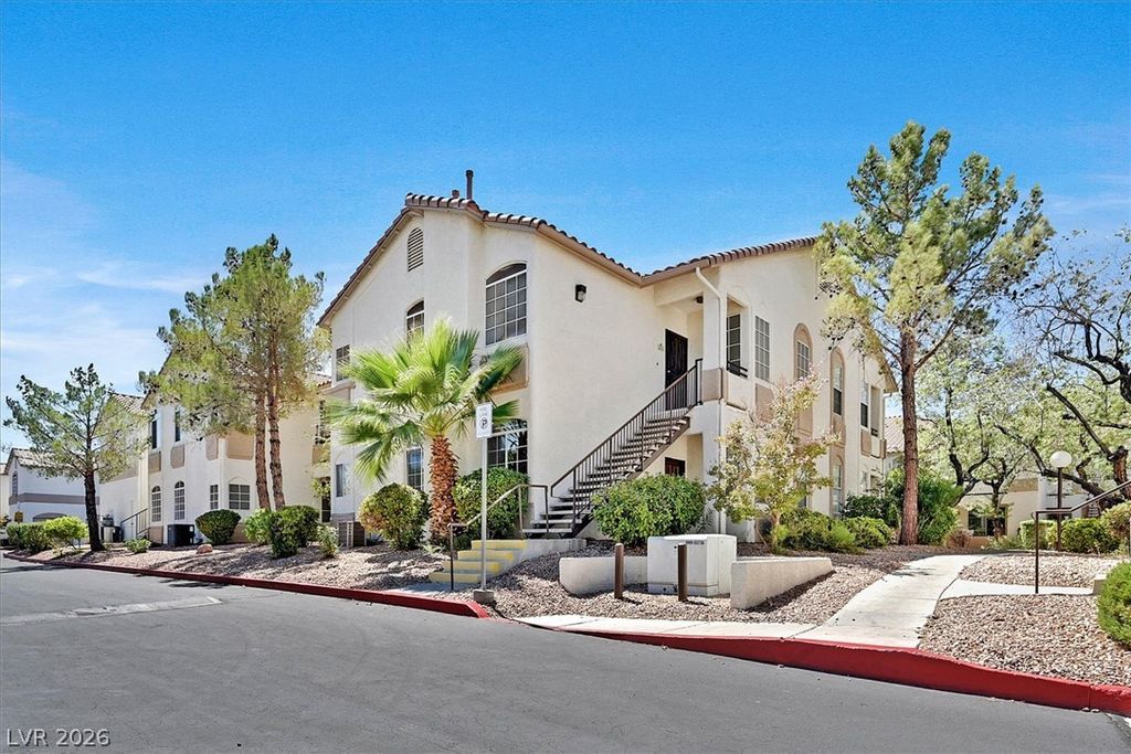 1830 North Buffalo Drive 2033, Las Vegas, NV 89128 — exterior