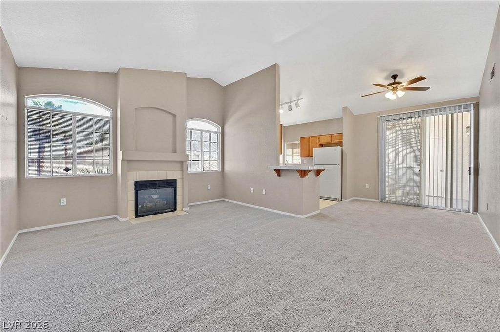 1830 North Buffalo Drive 2033, Las Vegas, NV 89128 — photo 2