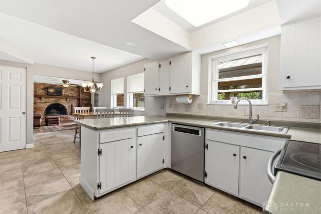4925 Concordia Circle, Kettering, OH 45440
