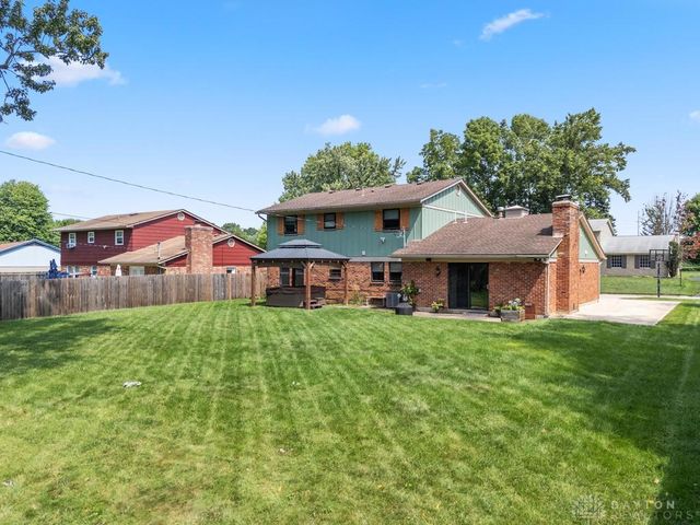 4925 Concordia Circle, Kettering, OH 45440