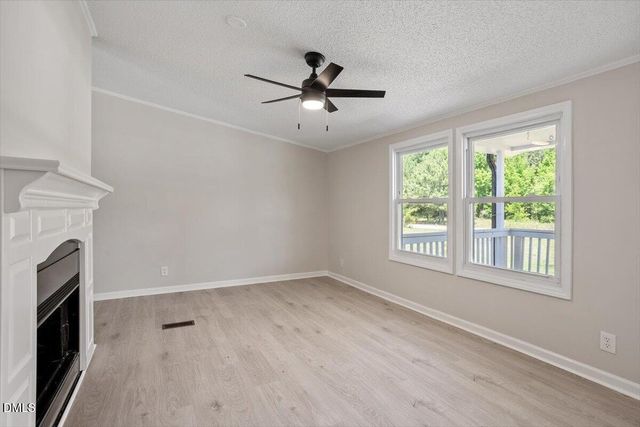 3356 Dandelion Lane, Fayetteville, NC 28306