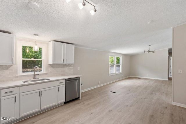 3356 Dandelion Lane, Fayetteville, NC 28306