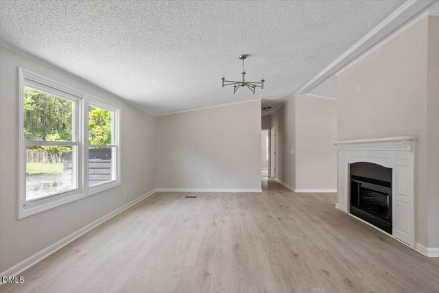 3356 Dandelion Lane, Fayetteville, NC 28306