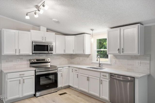 3356 Dandelion Lane, Fayetteville, NC 28306