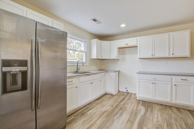 5920 Griffin Street, Hanahan, SC 29410