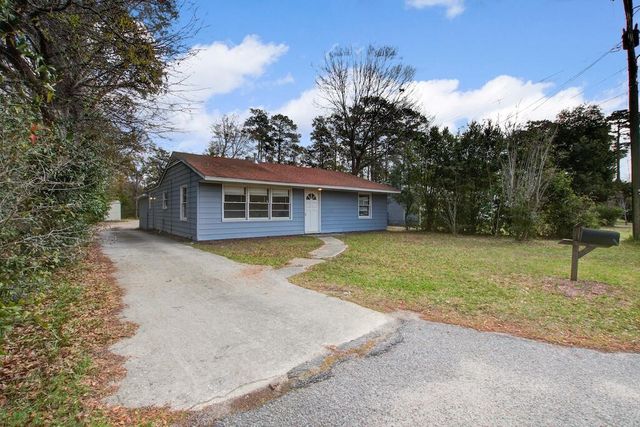 5920 Griffin Street, Hanahan, SC 29410