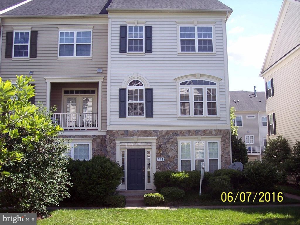 731 CHEVINGTON CT, Woodbridge, VA 22191