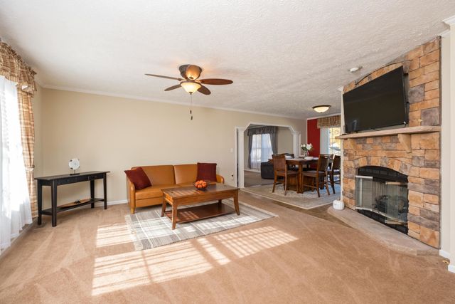 1715 3RD ST, Waynesboro, VA 22980