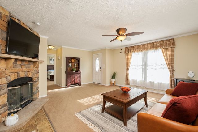 1715 3RD ST, Waynesboro, VA 22980