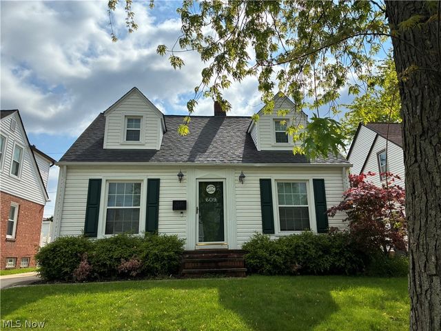 609 S Kensington Road, Rocky River, OH 44116