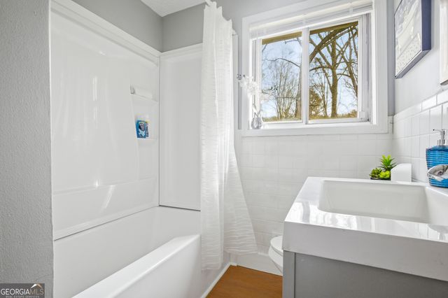 2043 Claude Street NW, Atlanta, GA 30318