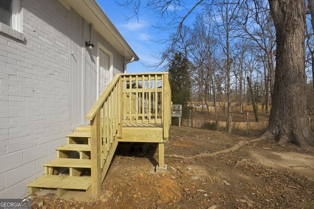 2043 Claude Street NW, Atlanta, GA 30318