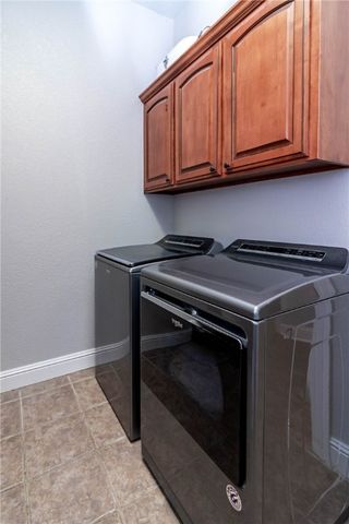 2104 Caribou Lane, Elm Springs, AR 72762