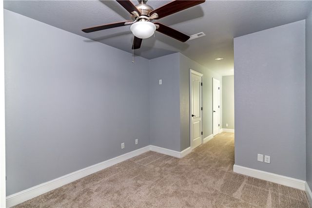 2104 Caribou Lane, Elm Springs, AR 72762