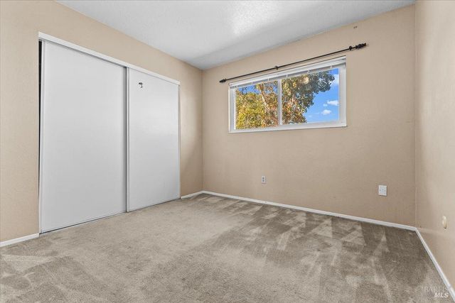 800 Mckillop Ct, Petaluma, CA 94954