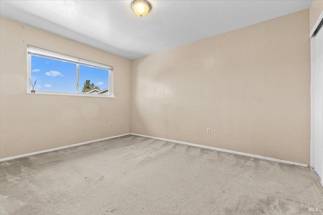 800 Mckillop Ct, Petaluma, CA 94954