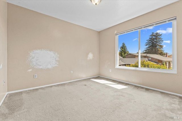 800 Mckillop Ct, Petaluma, CA 94954