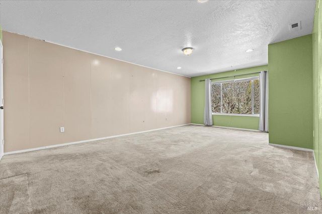 800 Mckillop Ct, Petaluma, CA 94954