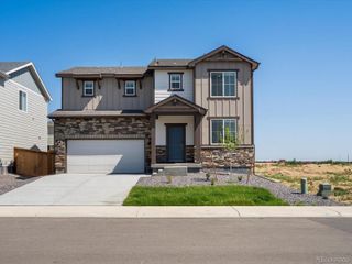 4681 Sunsplash Way, Johnstown, CO 80534
