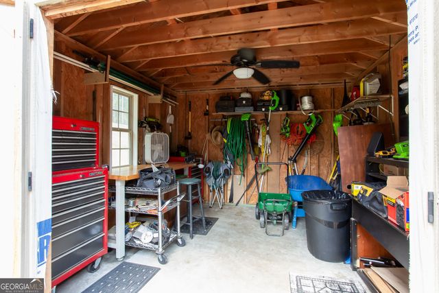 1617 Maes Overlook, Loganville, GA 30052