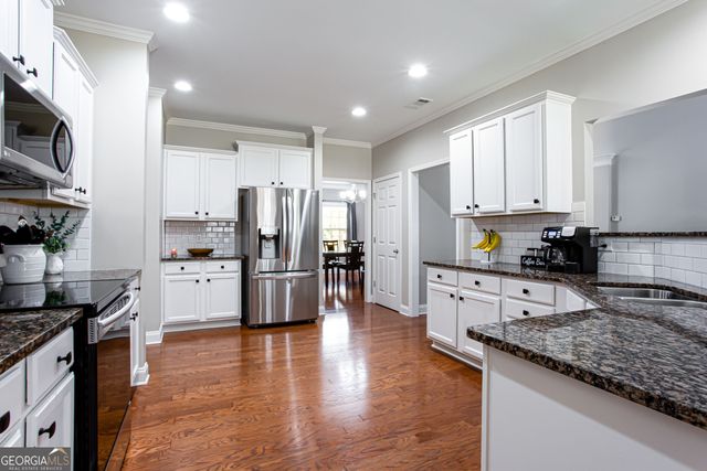 1617 Maes Overlook, Loganville, GA 30052