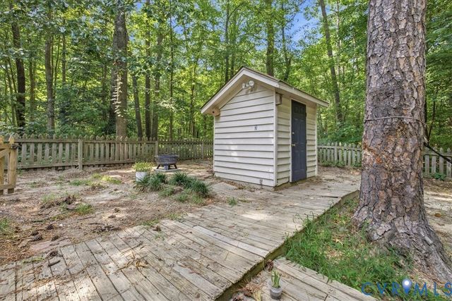 14206 Broad Oaks Ct, Midlothian, VA 23112