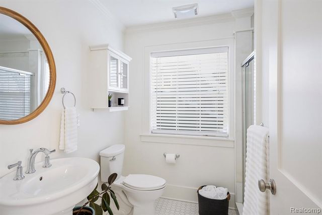 930 E 2nd Street, Royal Oak, MI 48067