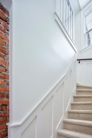 930 E 2nd Street, Royal Oak, MI 48067