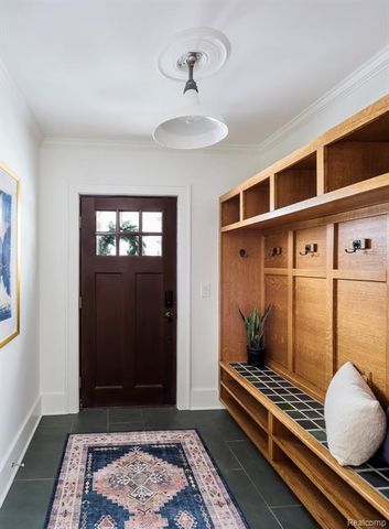 930 E 2nd Street, Royal Oak, MI 48067