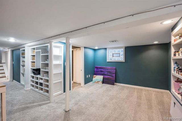 930 E 2nd Street, Royal Oak, MI 48067