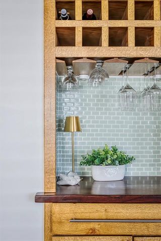 930 E 2nd Street, Royal Oak, MI 48067