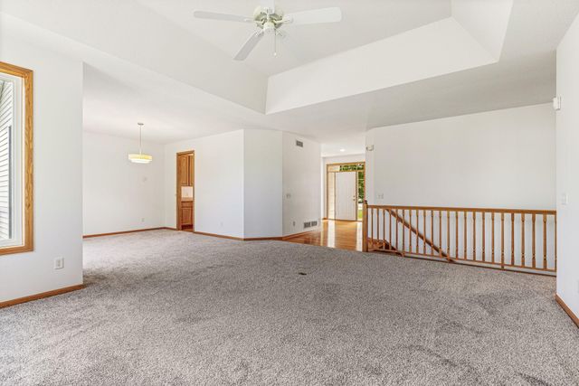 16568 Irwindale Way, Lakeville, MN 55044