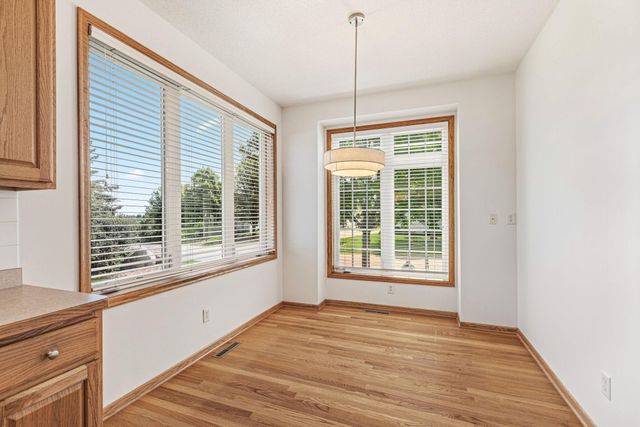 16568 Irwindale Way, Lakeville, MN 55044