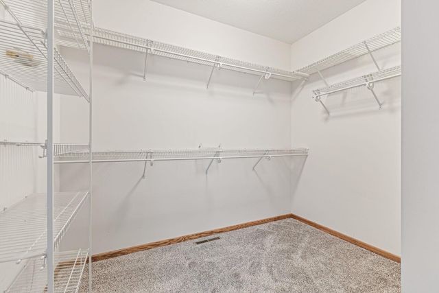16568 Irwindale Way, Lakeville, MN 55044