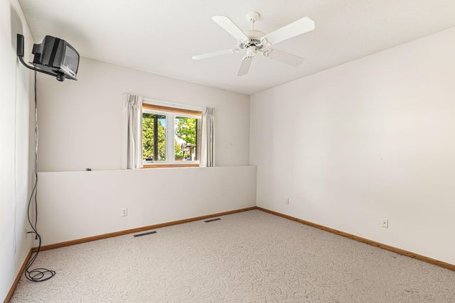 16568 Irwindale Way, Lakeville, MN 55044