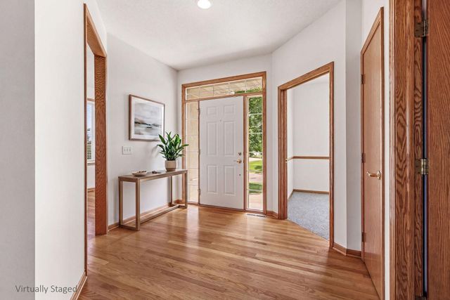 16568 Irwindale Way, Lakeville, MN 55044