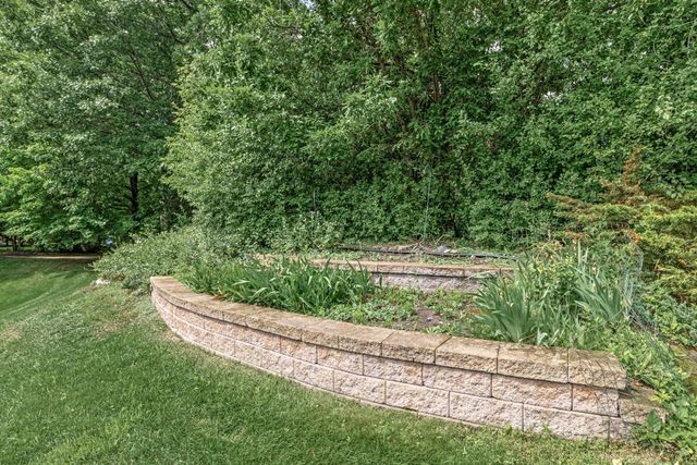 16568 Irwindale Way, Lakeville, MN 55044