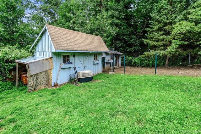 65 Plum Road, Mahopac, NY 10541