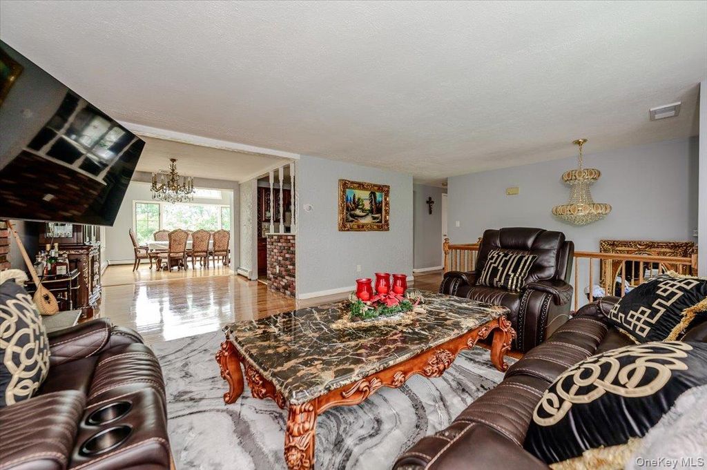 65 Plum Road, Mahopac, NY 10541 — photo 4