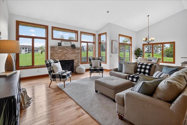 2988 Wyndwood Way, Sun Prairie, WI 53590