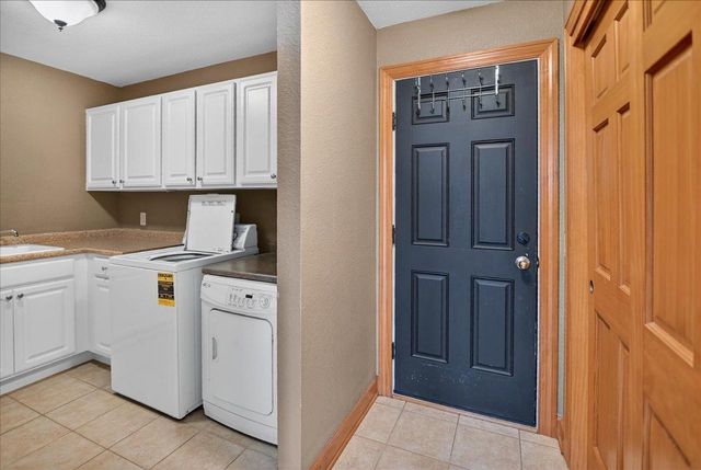 2988 Wyndwood Way, Sun Prairie, WI 53590