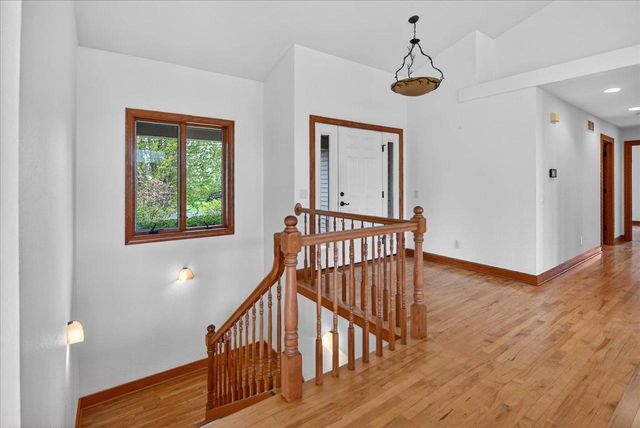 2988 Wyndwood Way, Sun Prairie, WI 53590