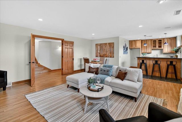2988 Wyndwood Way, Sun Prairie, WI 53590